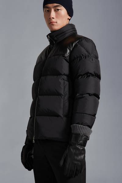 Moncler Leather Gloves outlook