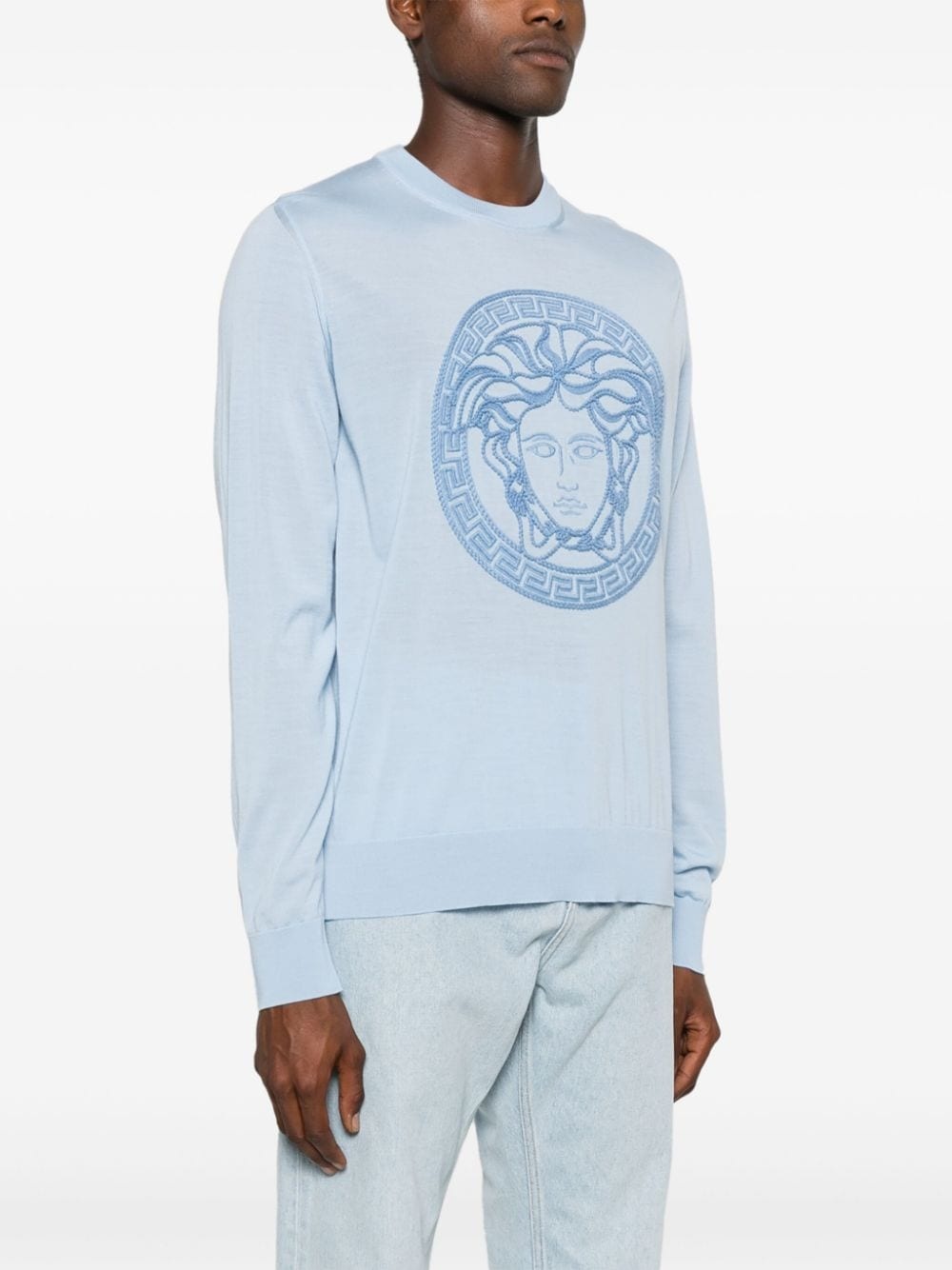 Medusa-embroidered jumper - 3