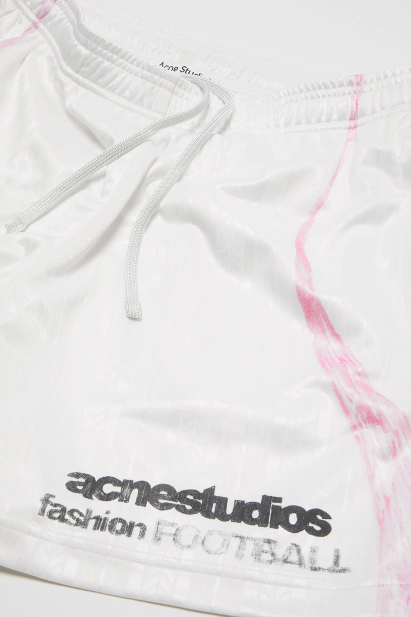 Casual graphic shorts - White 5