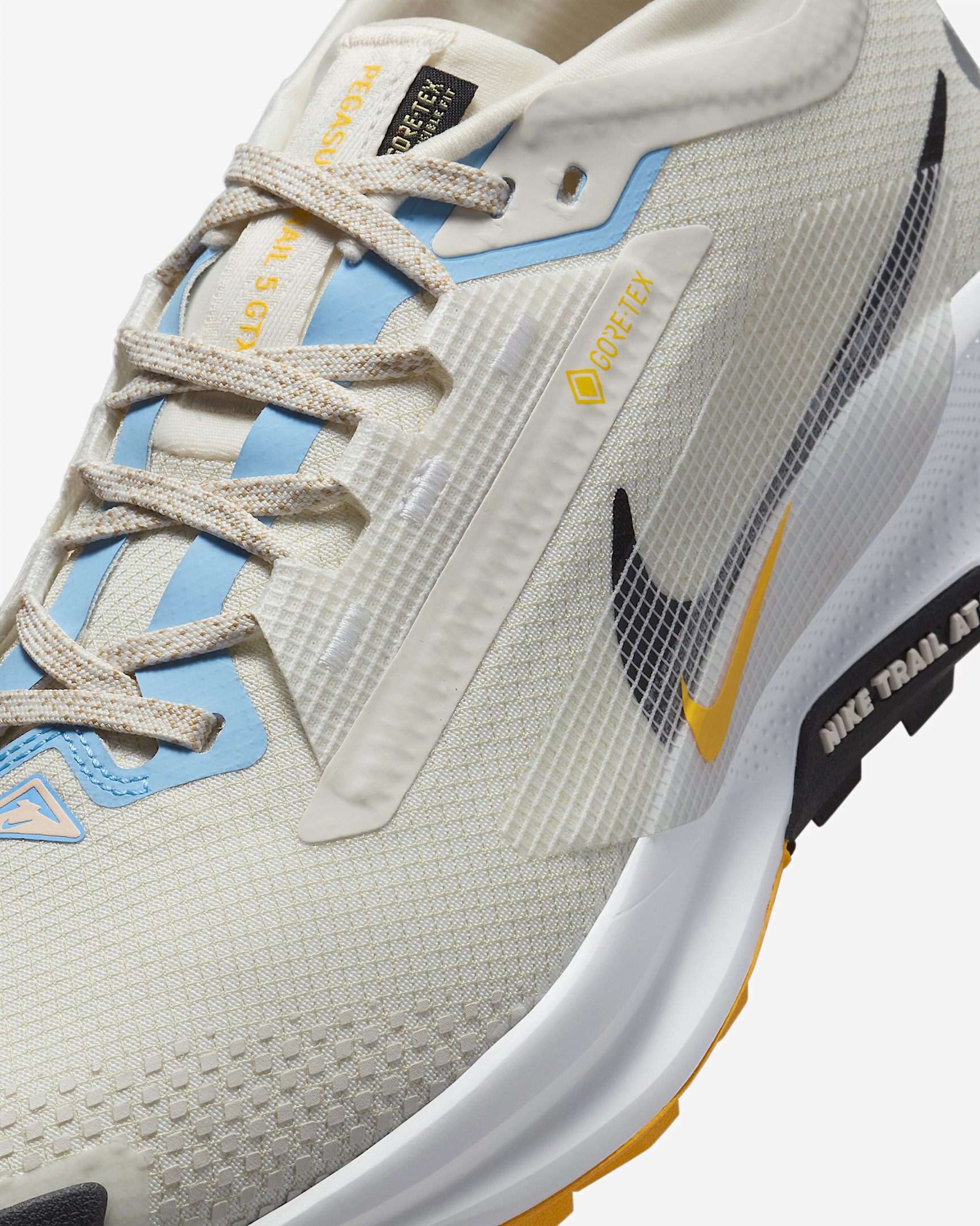Nike Pegasus Trail 5 GORE-TEX Women's Waterproof Trail Running Shoes - 7
