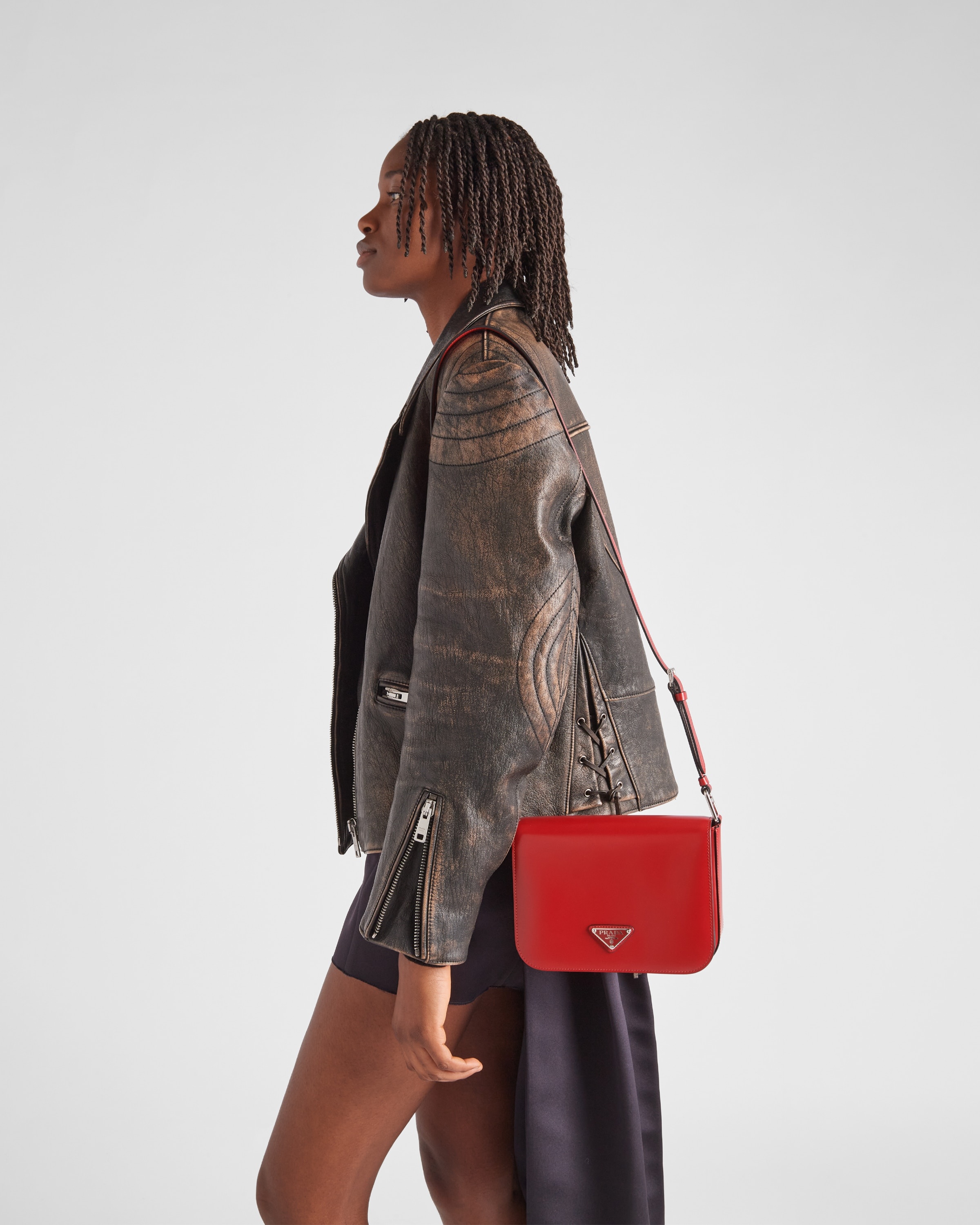 ショルダーバッグ・ポシェット PRADA brushed leather medium shoulder bag uploading-1320533-jpg20211214-