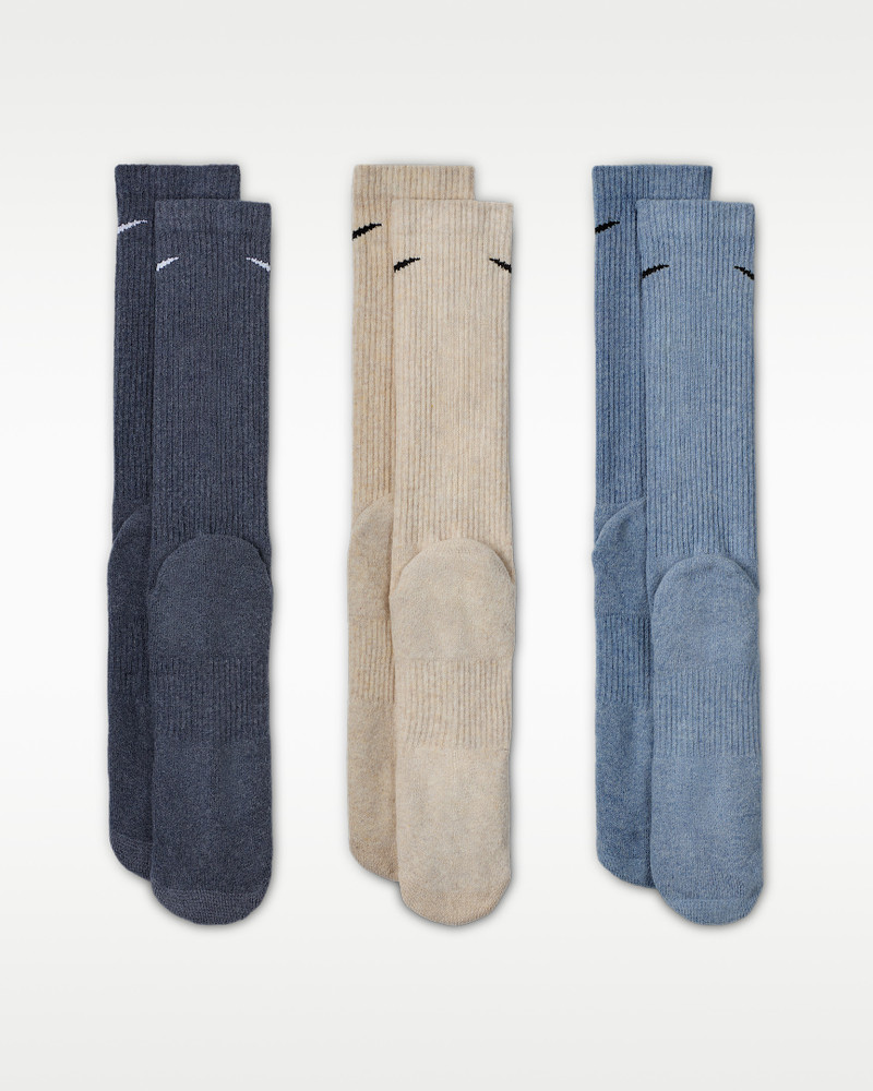 Nike Everyday Plus Cushioned Training Crew Socks (3 Pairs) 3