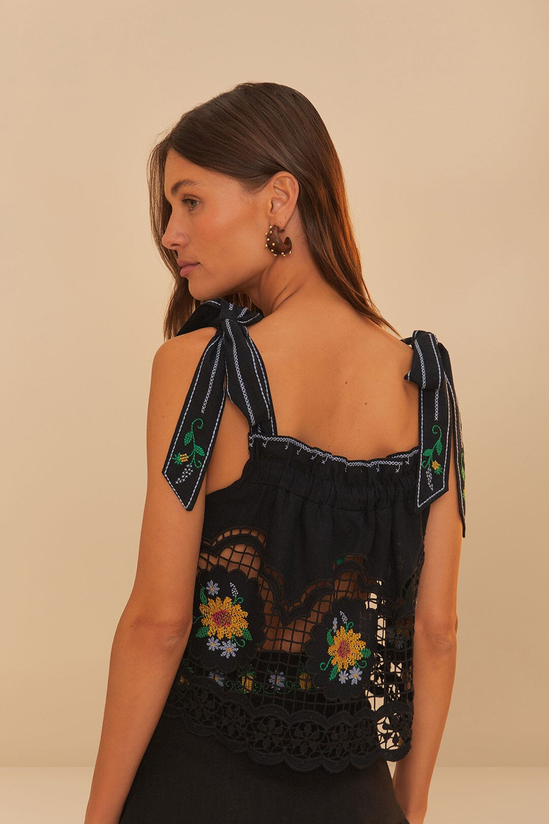 Black Daisy Embroidery Lenzing™ Ecovero™ Euroflax™ Blouse - 4