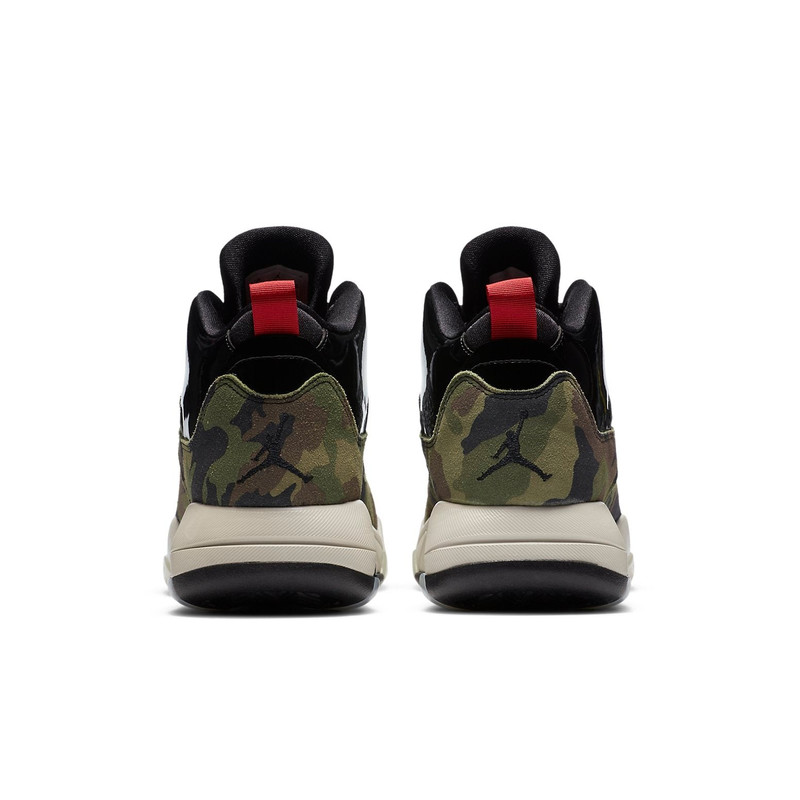 Jordan Air Jordan Maxin 200 'Camo' CD6107-200 outlook