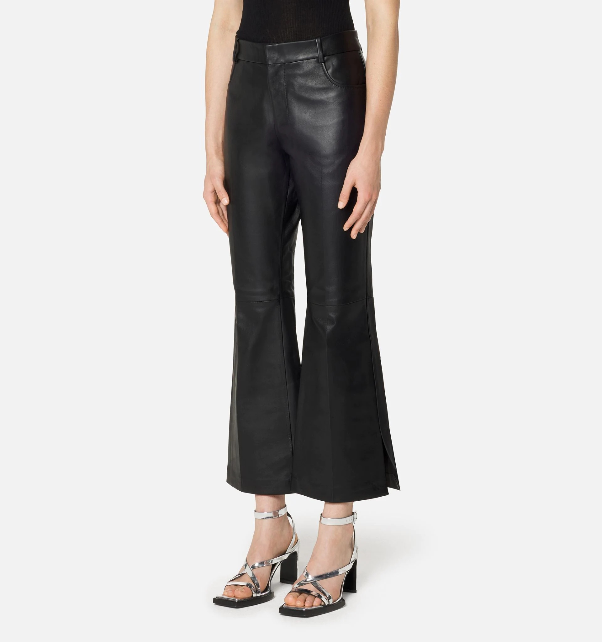 Short Flared Trousers in Lambskin Leather - 3