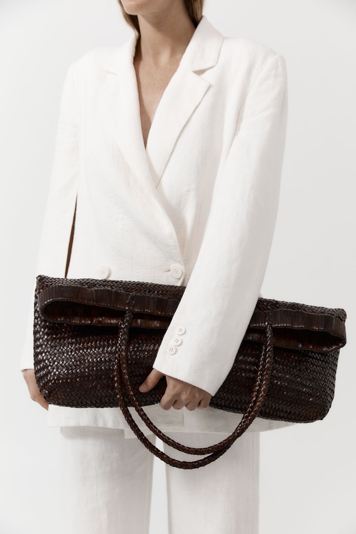 Wide Bagu Woven Tote - Chocolate - 4