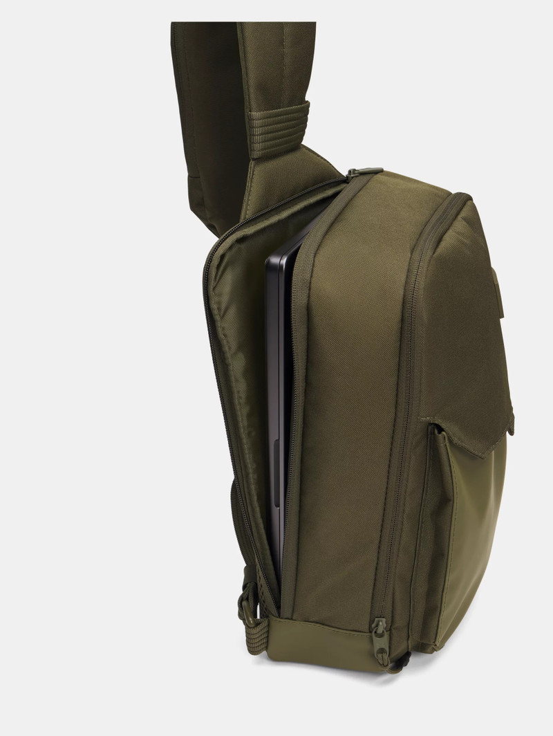 UA Triumph Utility 3