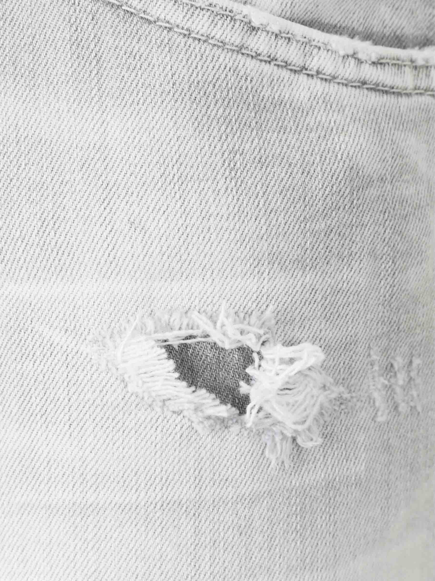 DISTRESSED SKATER JEANS - 4