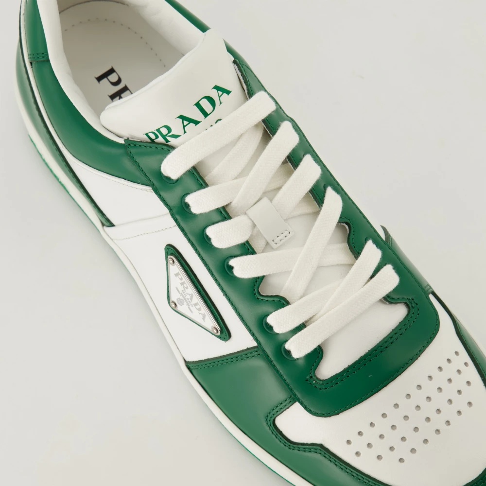 Prada GREEN AND WHITE LEATHER BASKETS DOWNTOWN | miinto