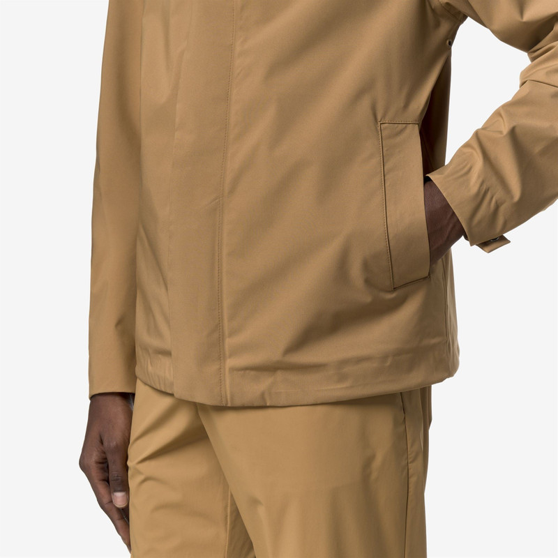 K-WAY JACKO STRETCH 2L outlook