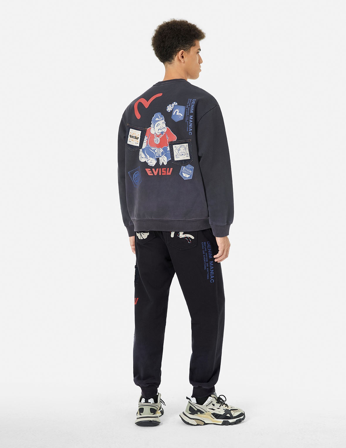 Washed Multi-pocket and Logos Print Straight Fit Sweatpants - 3