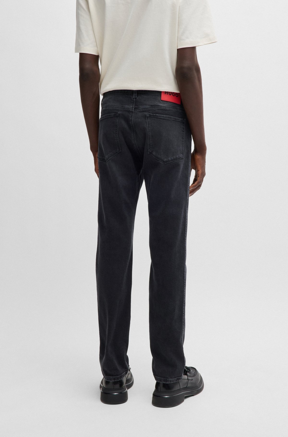 SLIM-FIT JEANS IN BLACK STRETCH DENIM - 4