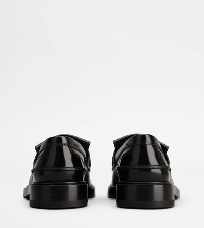 Tod's LOAFERS IN LEATHER - BLACK outlook
