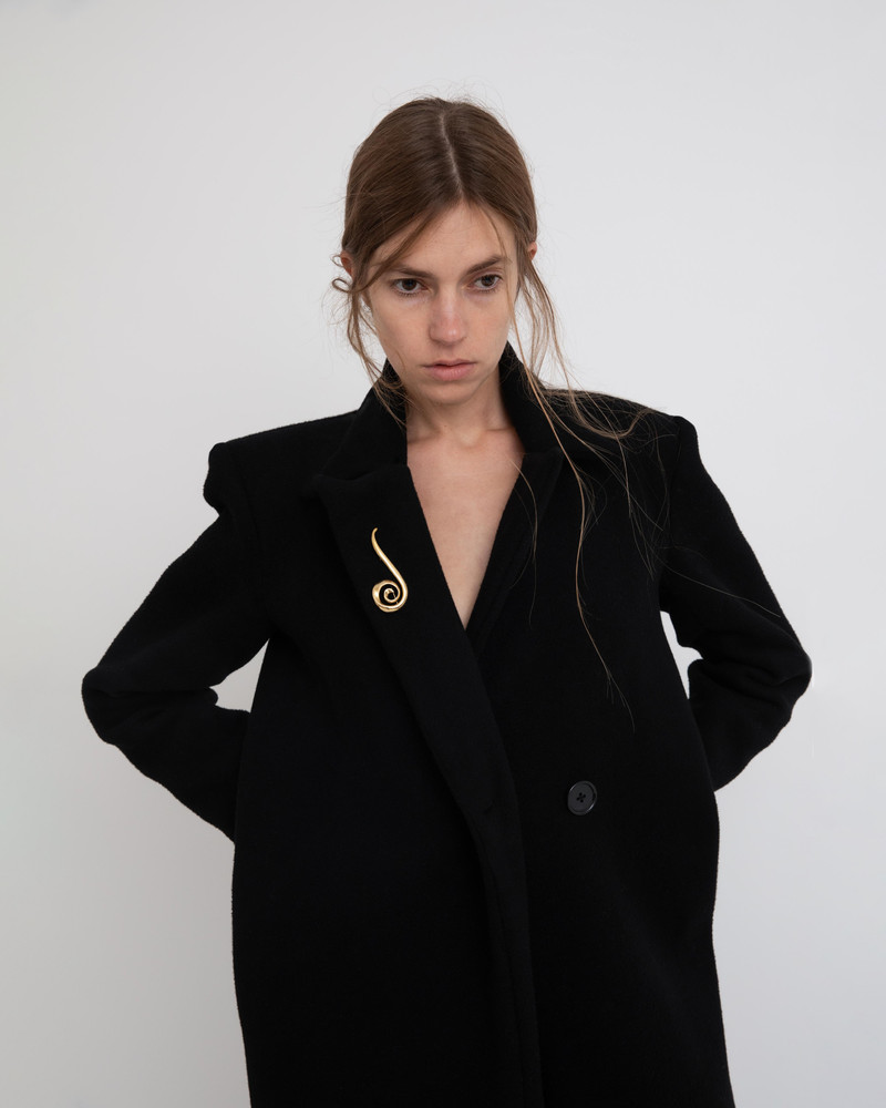 VINTACE GOLD SWIRL BROOCH 1