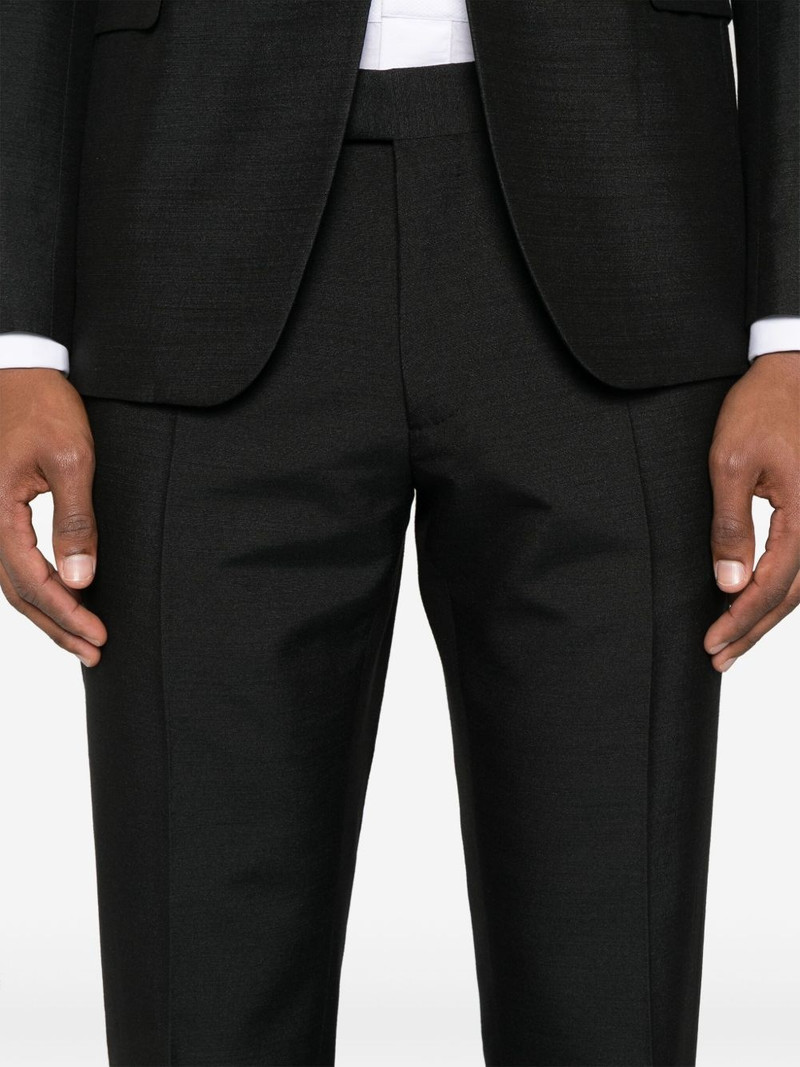 satin-lapels suit 5