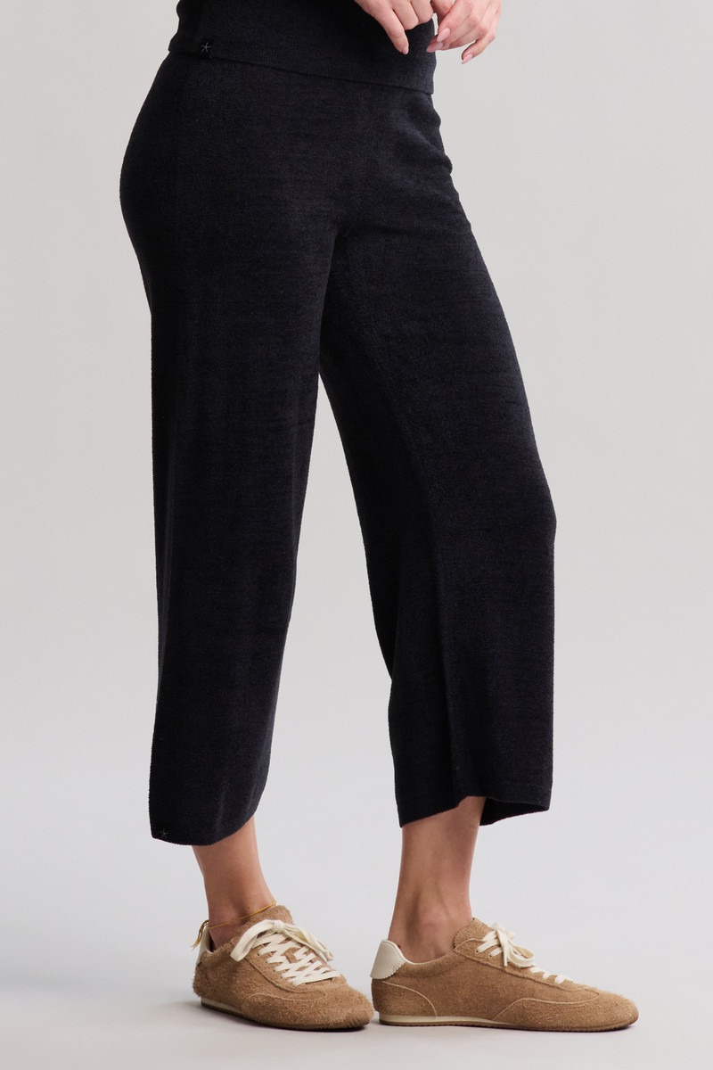 Barefoot Dreams CozyChic Ultra Lite® Crop Pant outlook