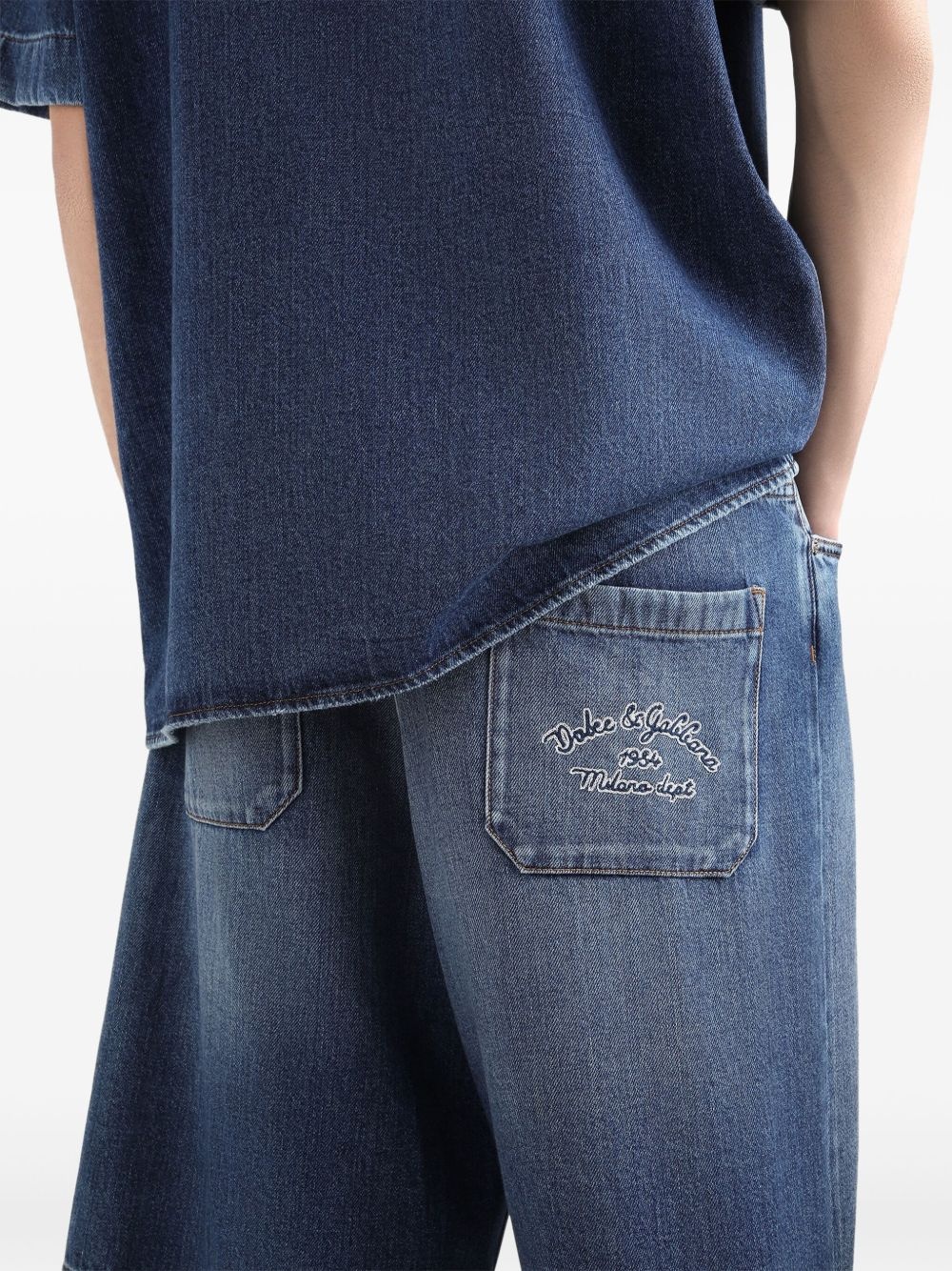 logo-embroidered denim shorts - 5