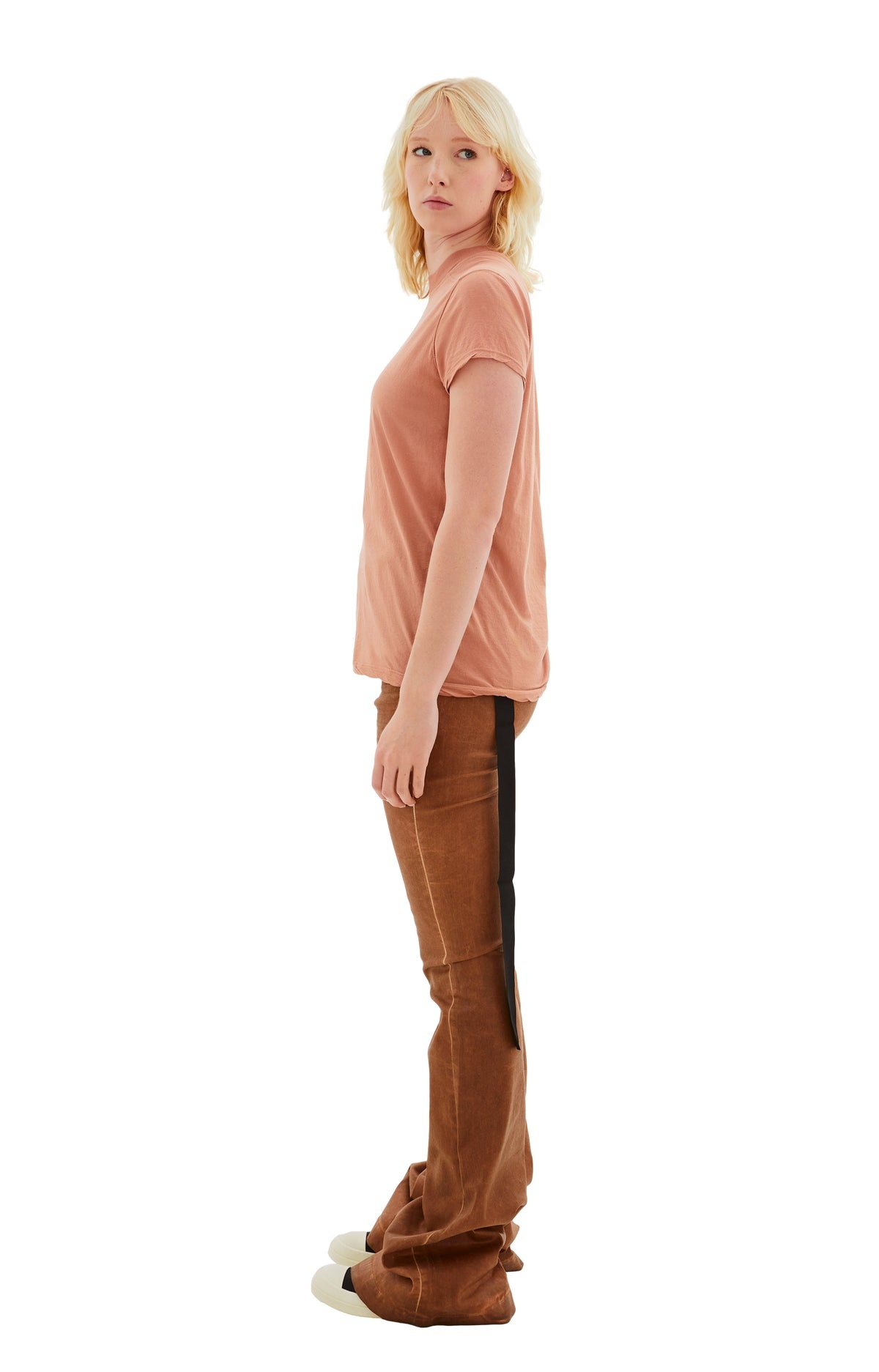 SMALL LEVEL T-SHIRT (DARK PINK) - 2