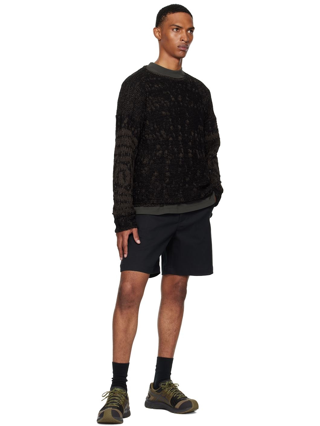 Black Buckle Chino Shorts - 4