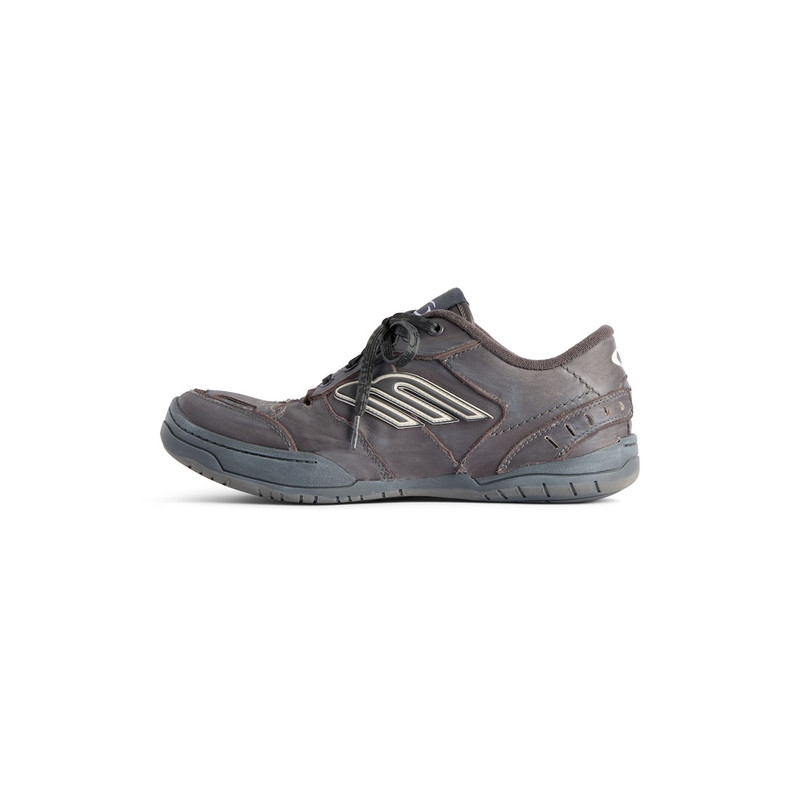 BALENCIAGA Men's Hamptons Worn-out Sneaker in Grey outlook