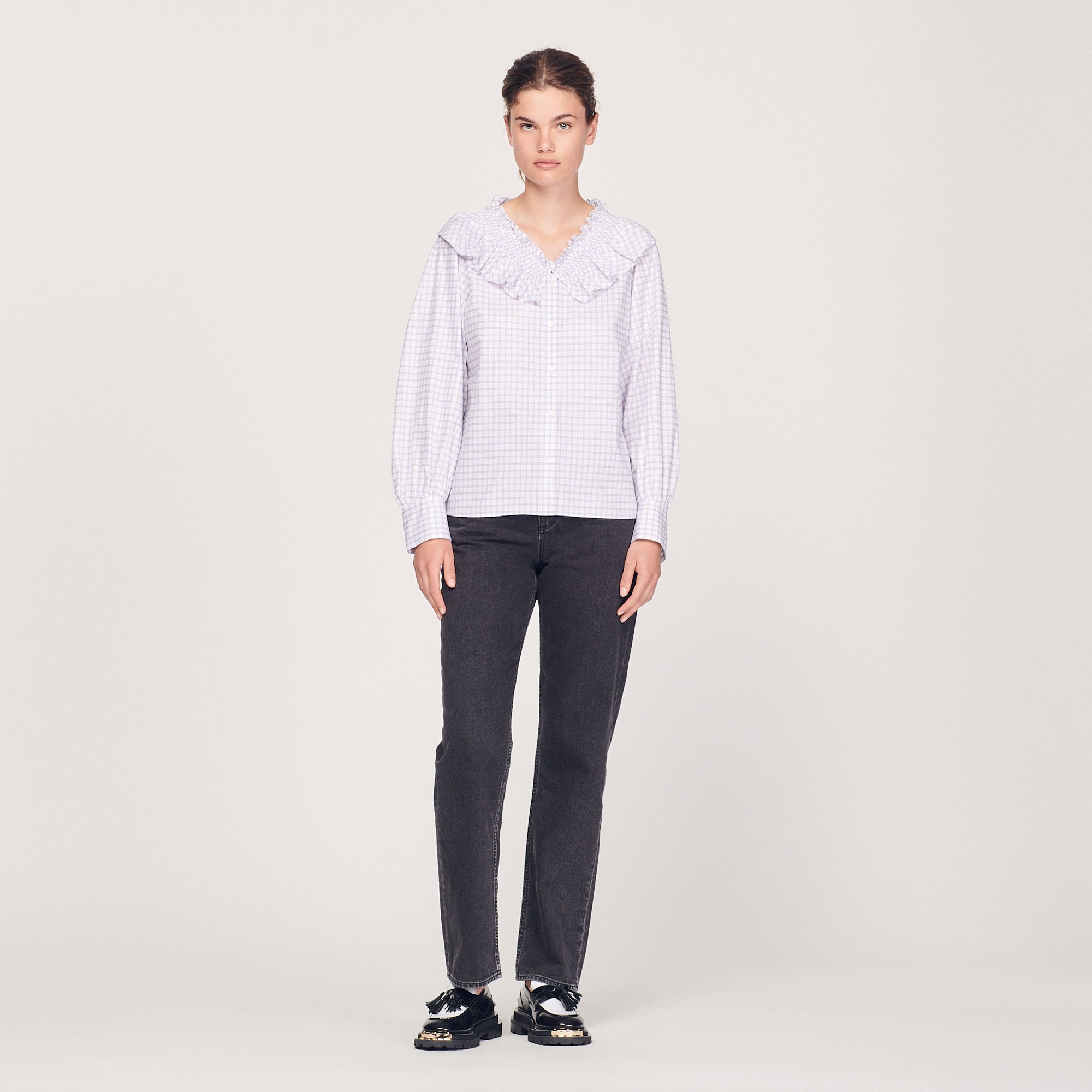 Checked shirt with ruffled collar - 3