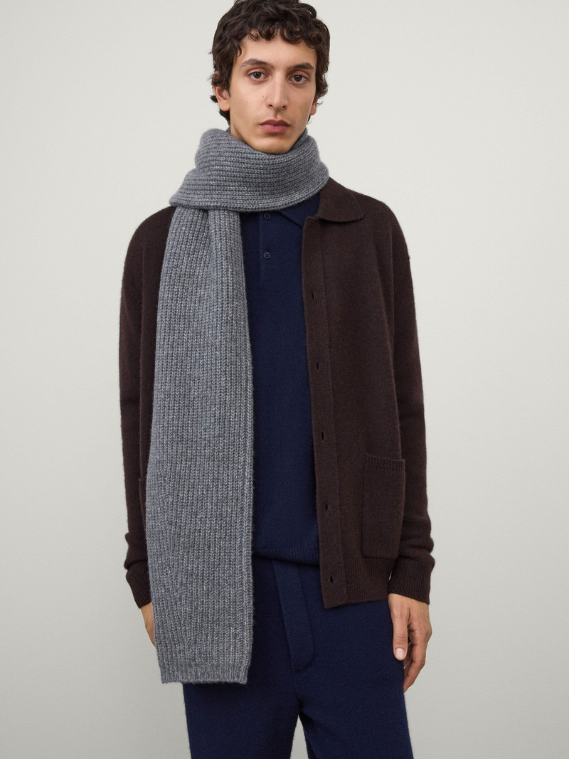 LISA YANG The Marseille Scarf outlook