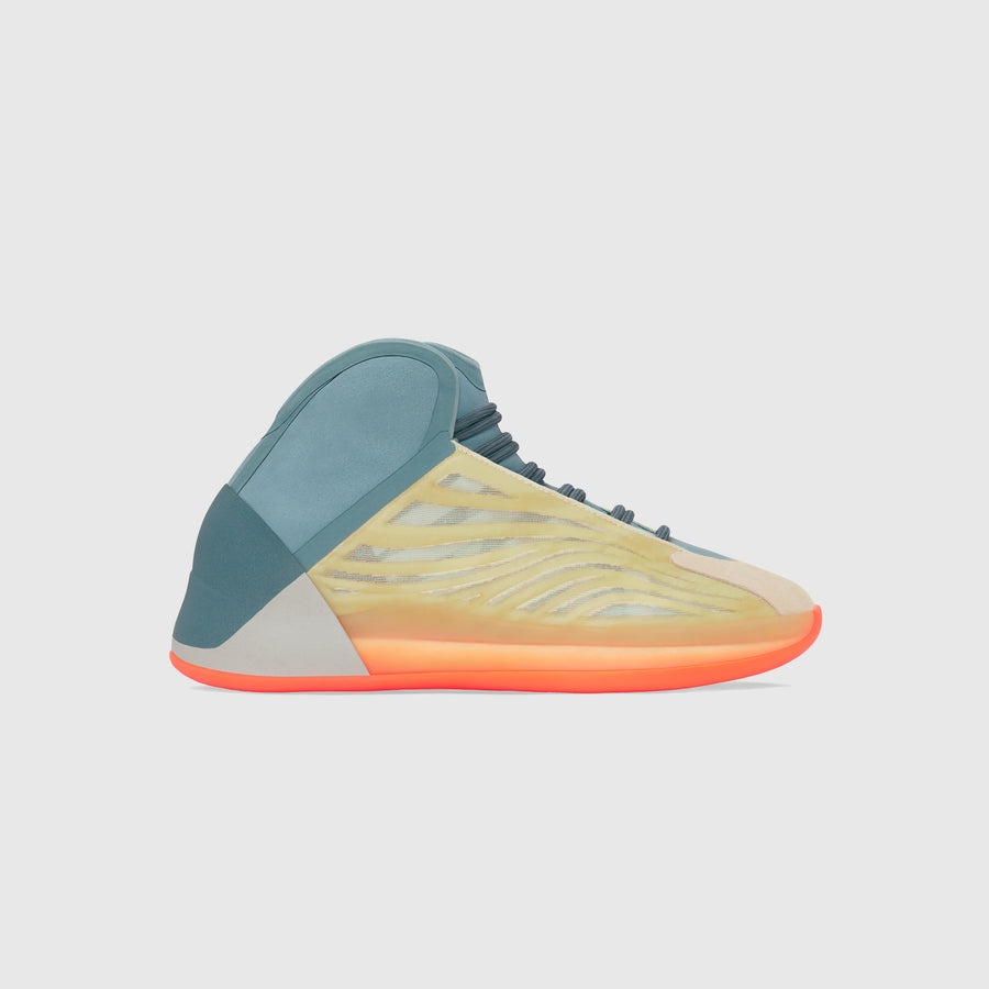 YEEZY QNTM "HI-RES CORAL" - 1