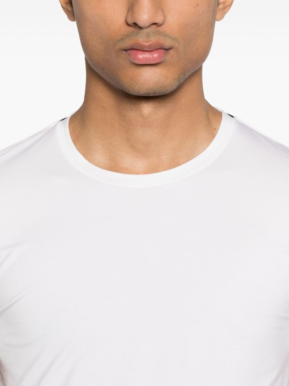 round-neck T-shirt - 4