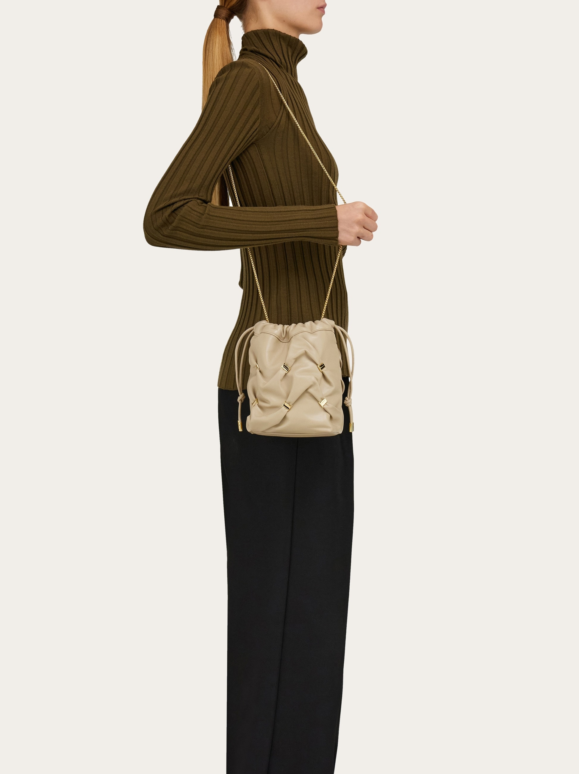 Mini bucket bag - 2