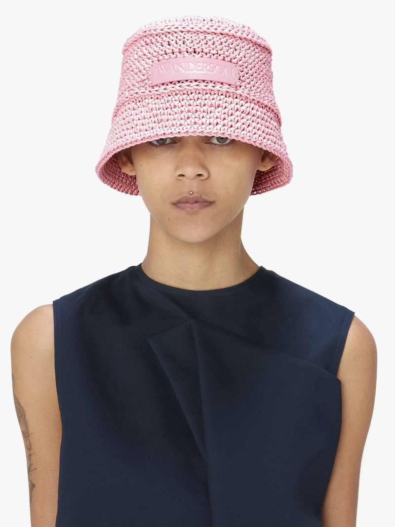 KNITTED BUCKET HAT 4