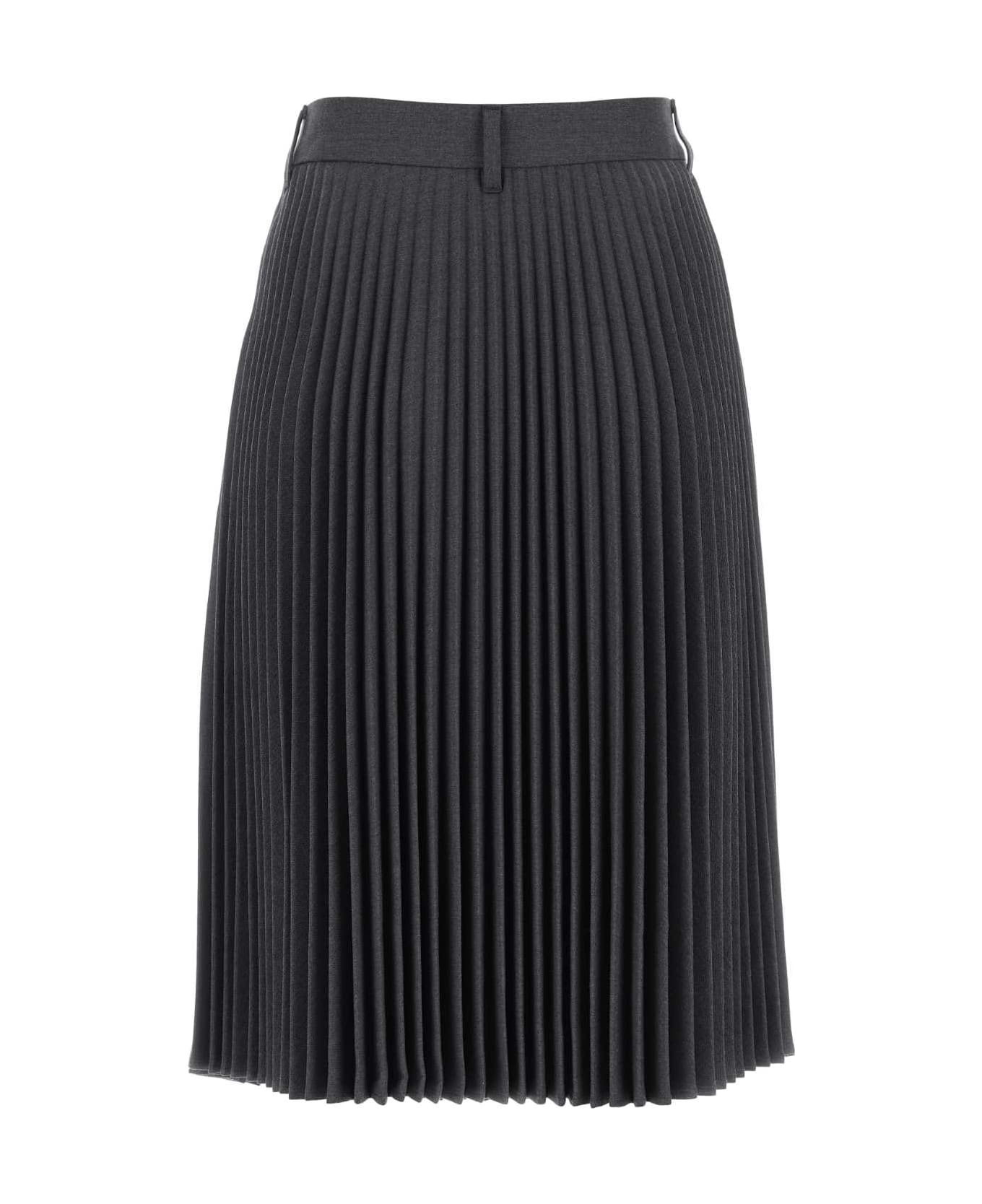 【送料&関税込】Burberry Black Stretch Polyester Blend Skirt Burberry Black stretch polyester blend skirt