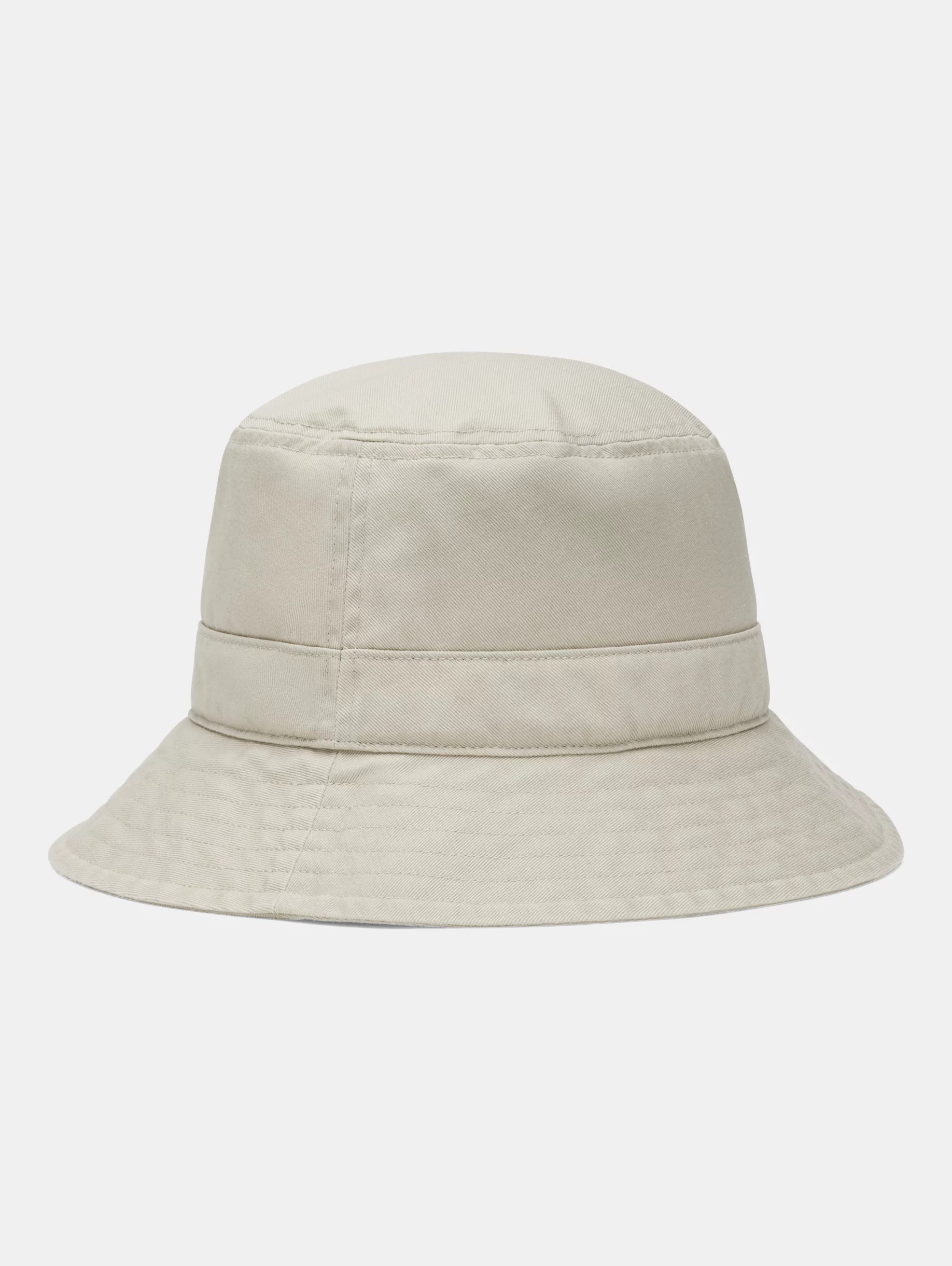 UA Essential - 2