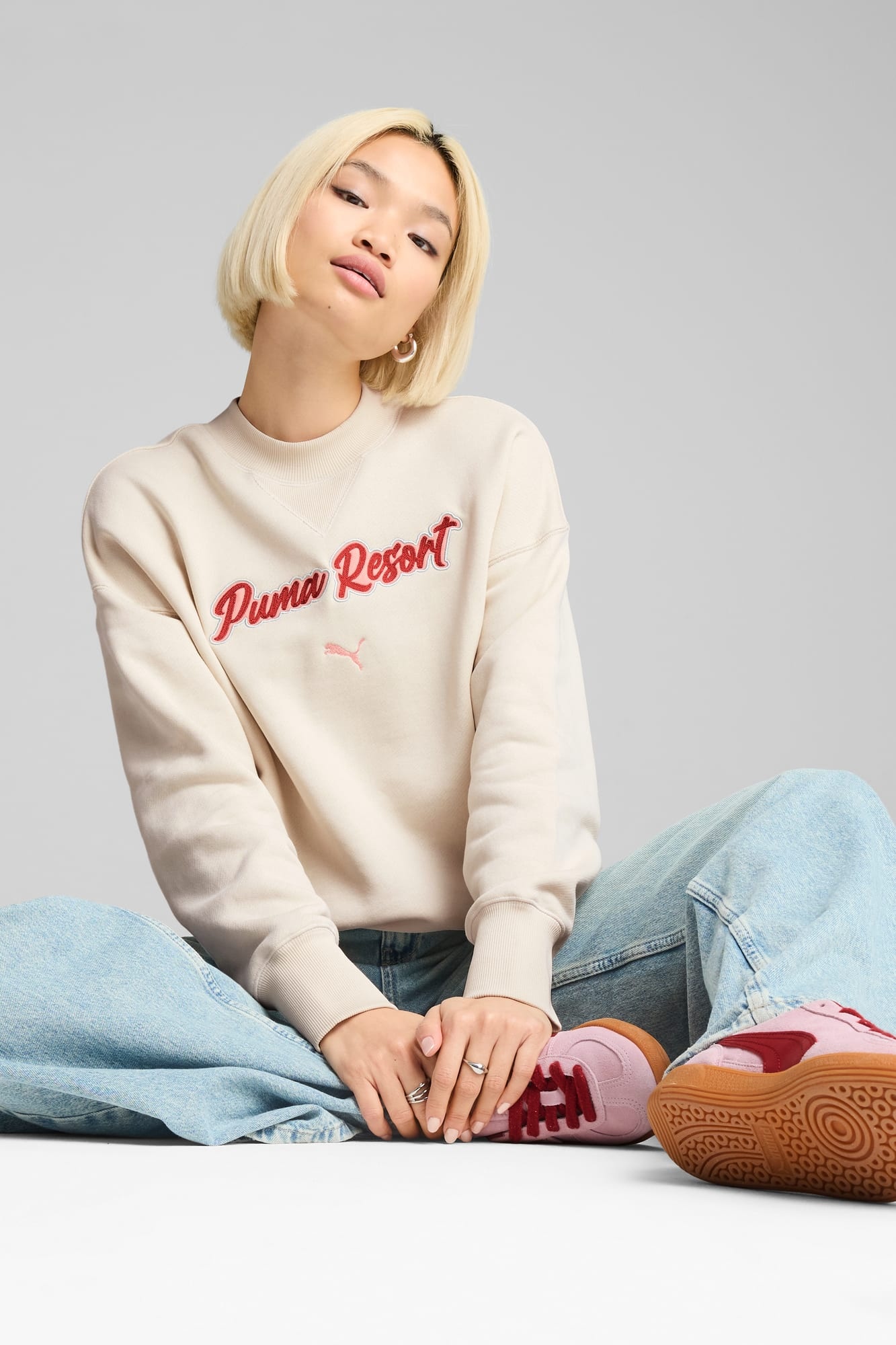 Premium Essentials Women's Oversized Graphic Crew Sweatshirt - 5