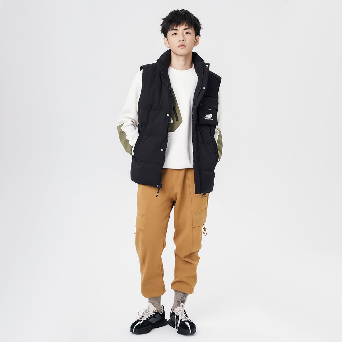 New Balance Windproof Puffer Vest 'Black' AMV14310-BK - 3