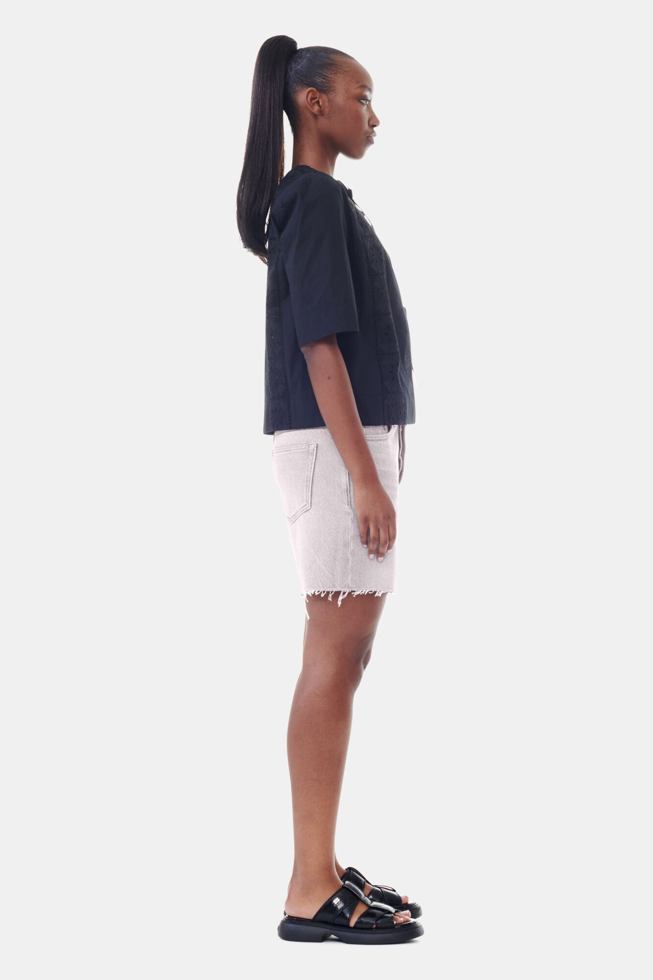 LIGHT PINK DENIM SHORTS - 3
