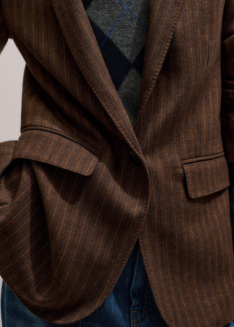 Sharp Shoulder Blazer 6