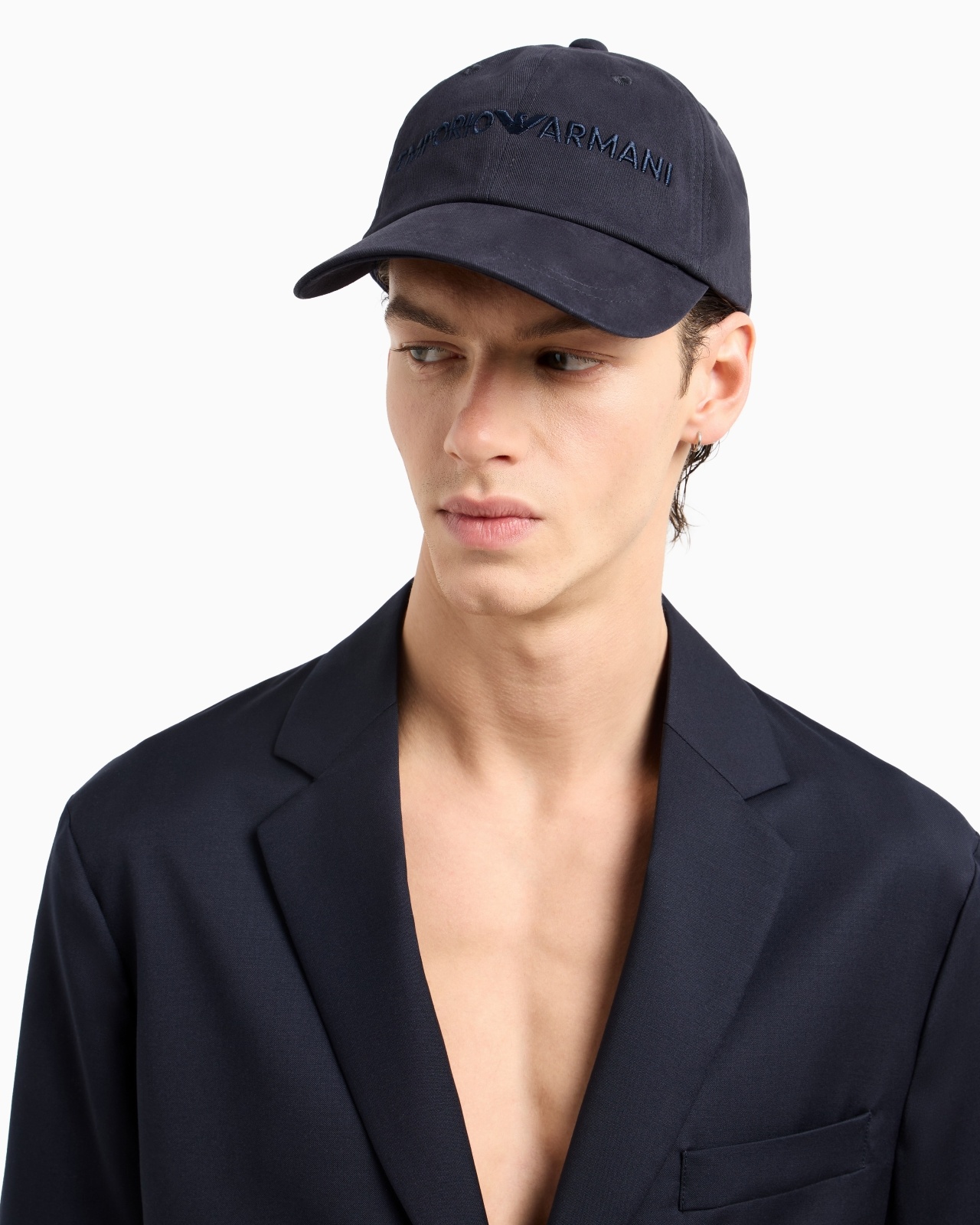 BASEBALL CAP WITH EMPORIO ARMANI EMBROIDERY - 3