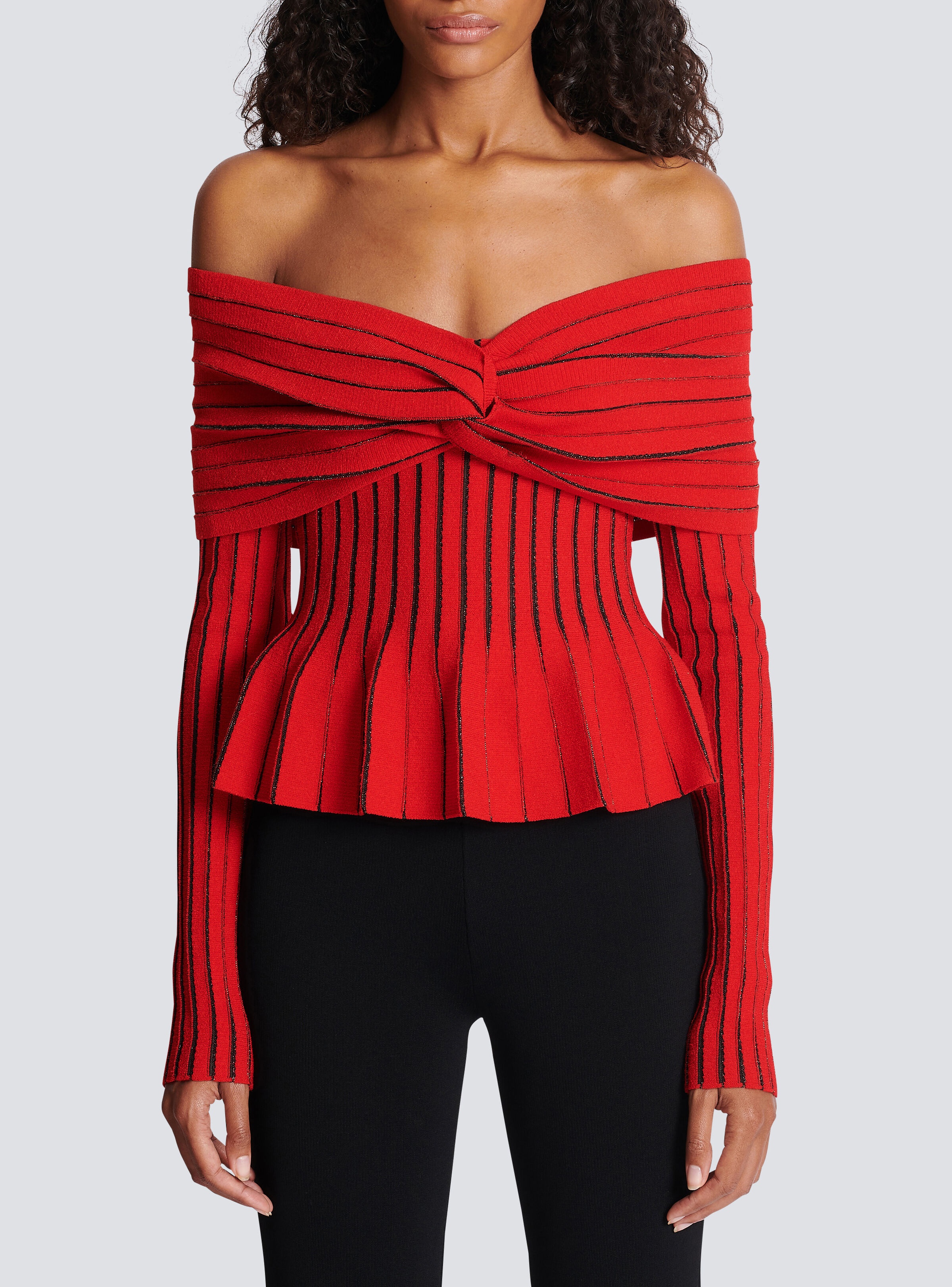 Knotted off-the-shoulder top - 5