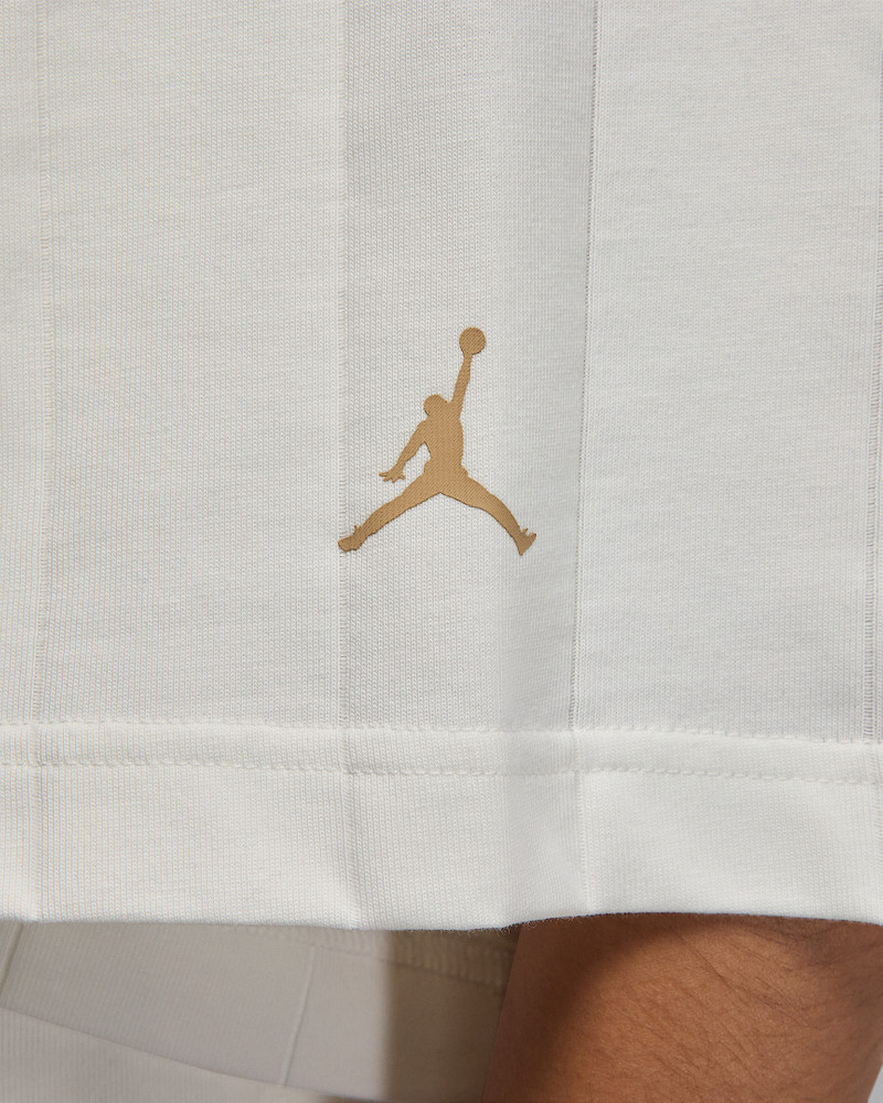 Jordan Brooklyn Women's Loose-Fit Top 5
