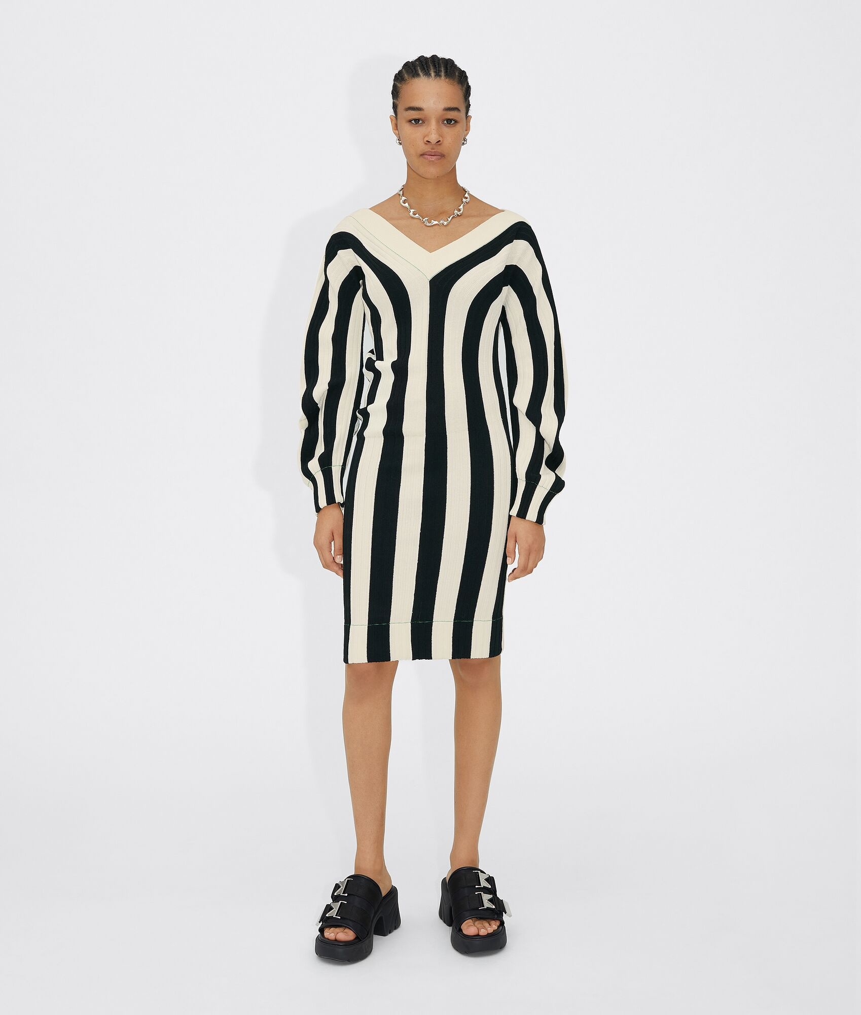 ワンピース Bottega Veneta Dress Bottega Veneta Crinkled Banana Print One Shoulder Dress in