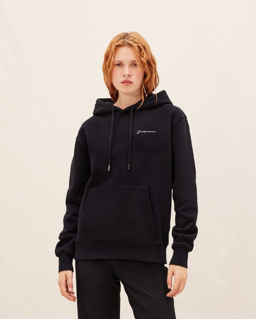 Le sweatshirt brodé - 2