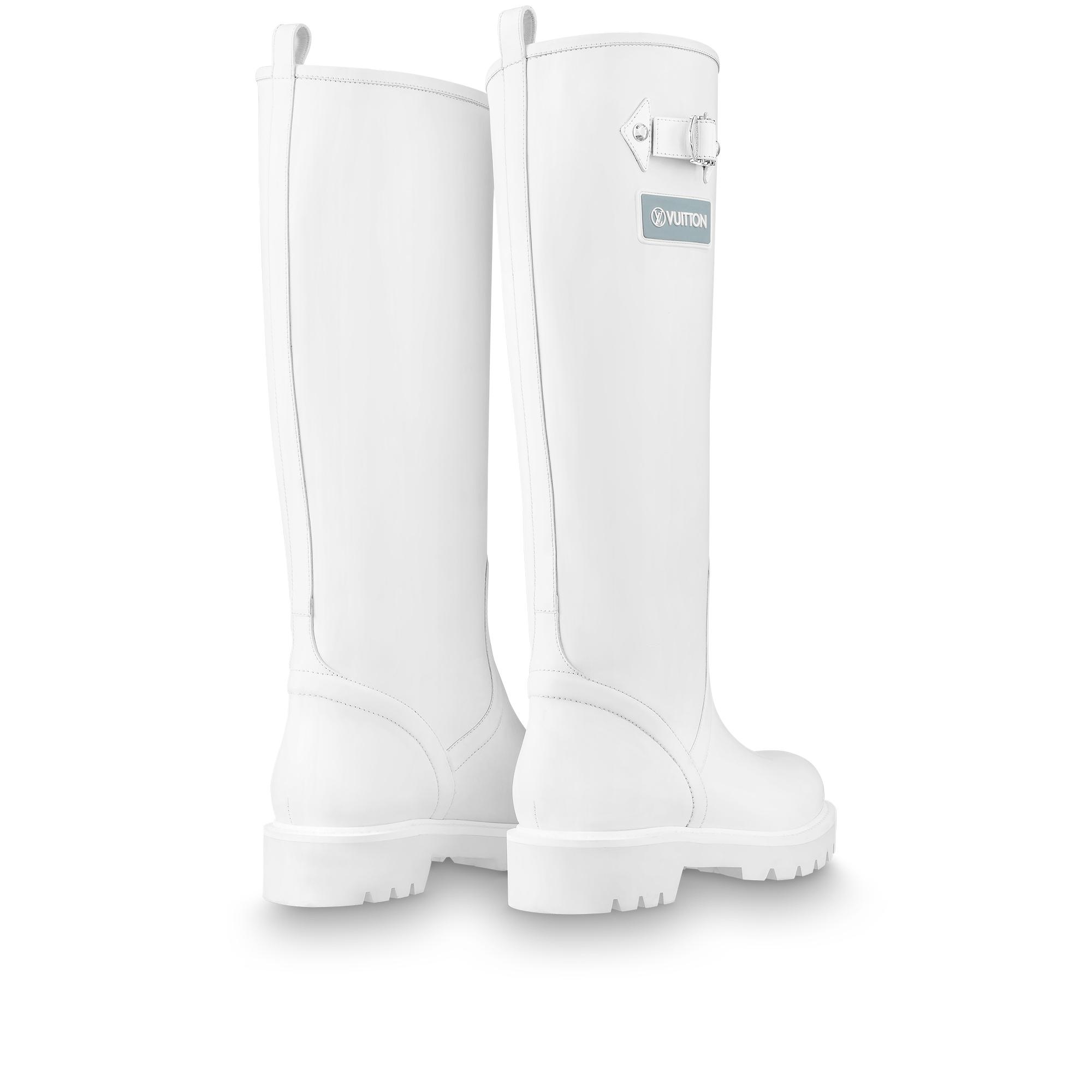 Territory Flat High Boot - 5