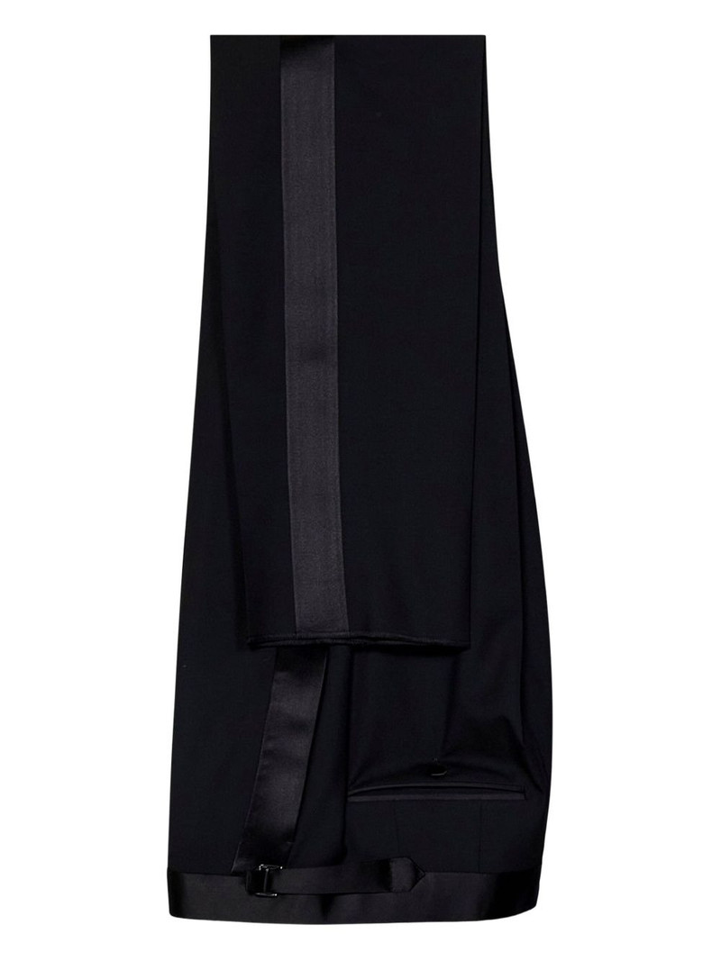 double-breasted suit 4