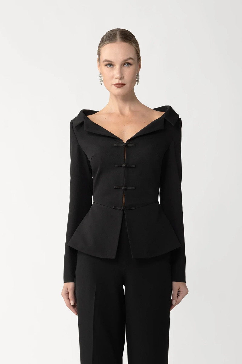 SAU LEE NICOLA CREPE TOP outlook