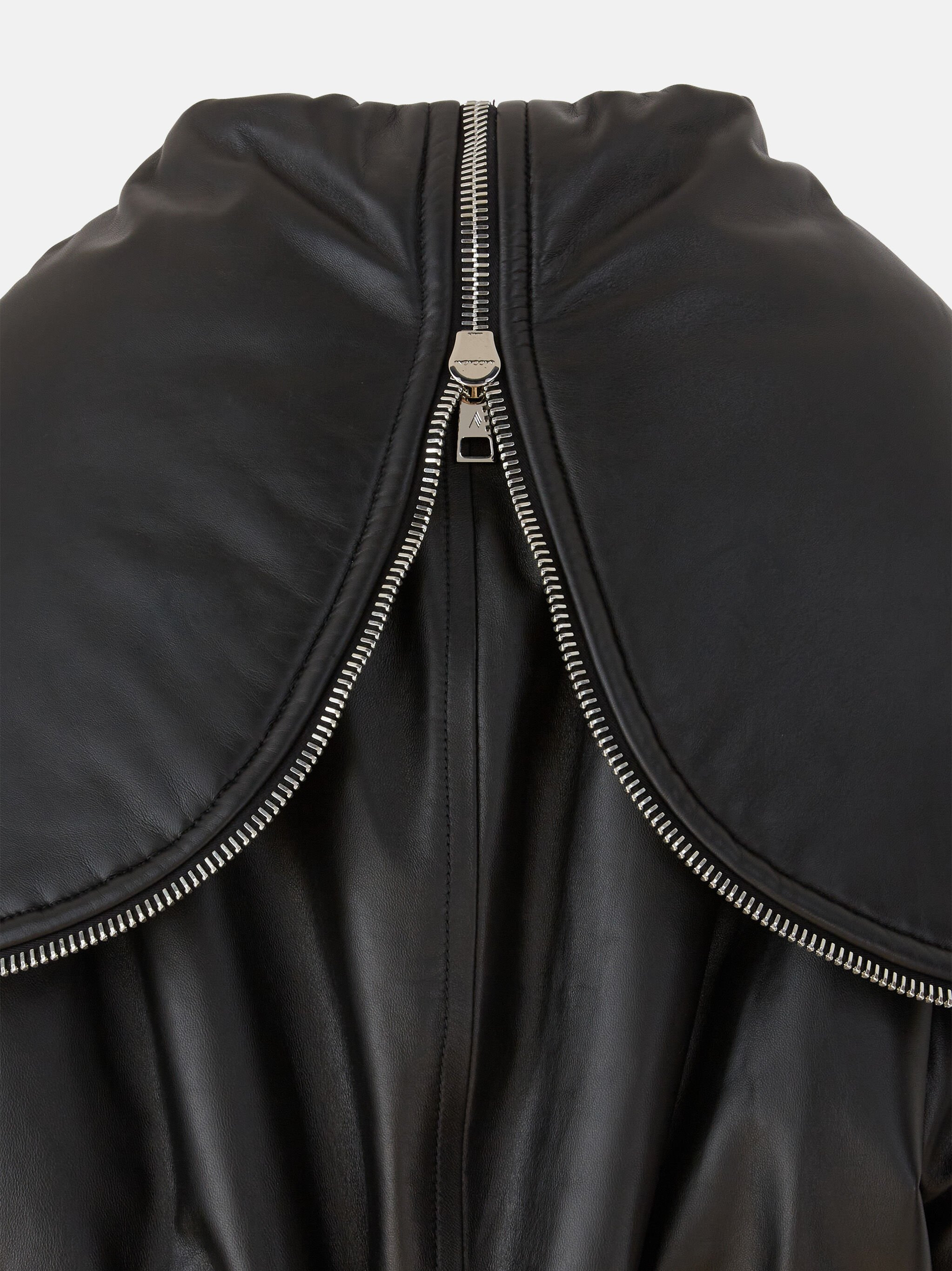 BLACK BOMBER - 6