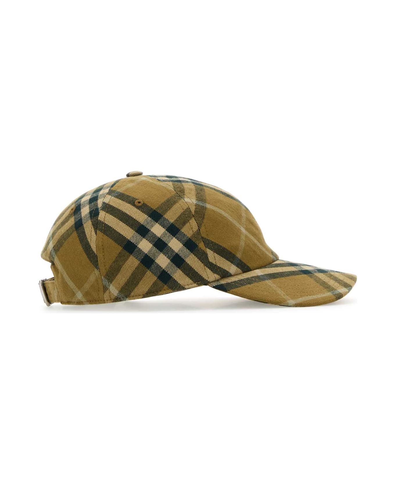 キャップ Burberry Embroidered cotton baseball cap (8098529 C1465) キャップ Burberry Embroidered cotton baseball cap (8098529