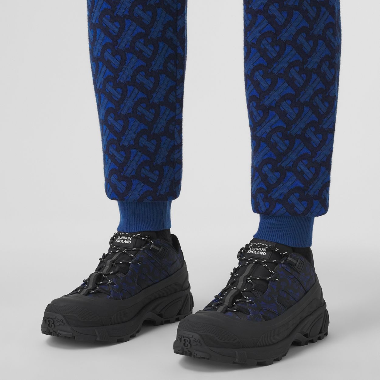 Monogram Wool Jacquard Jogging Pants - 5