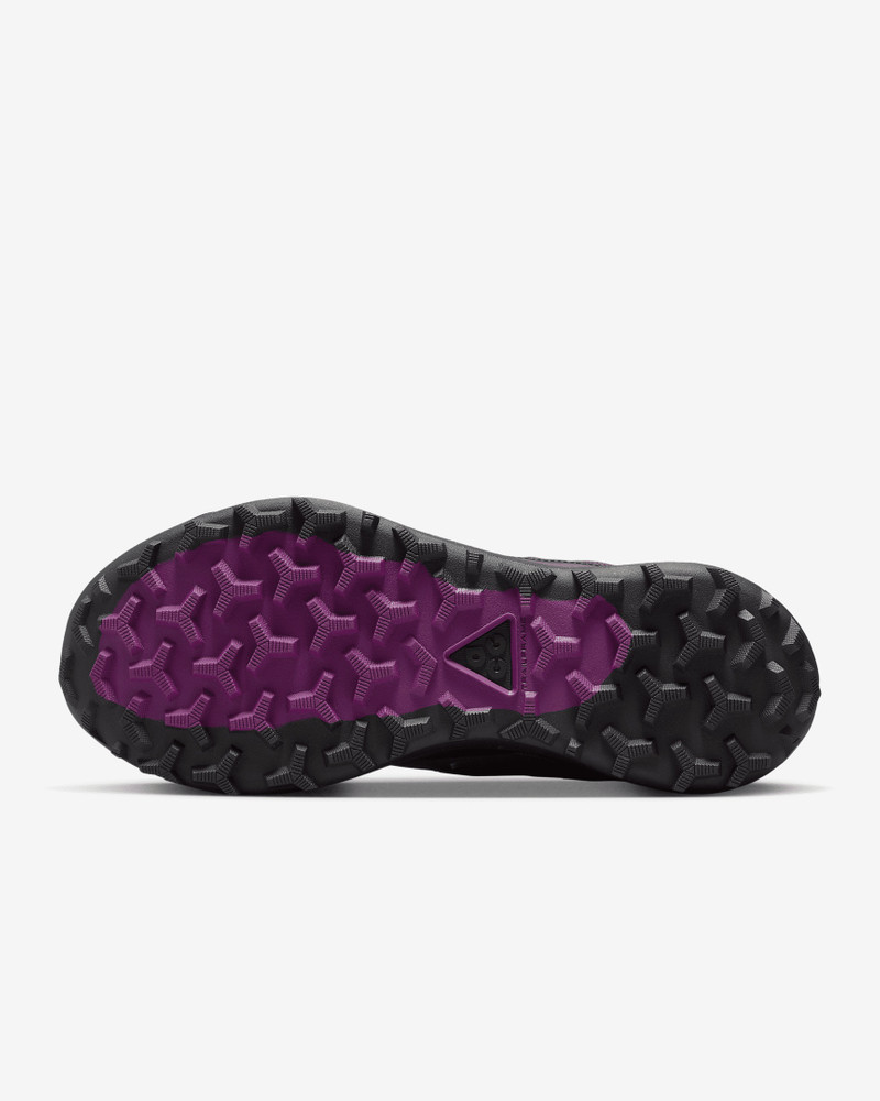 Nike Men's Nike ACG Lowcate Shoes outlook
