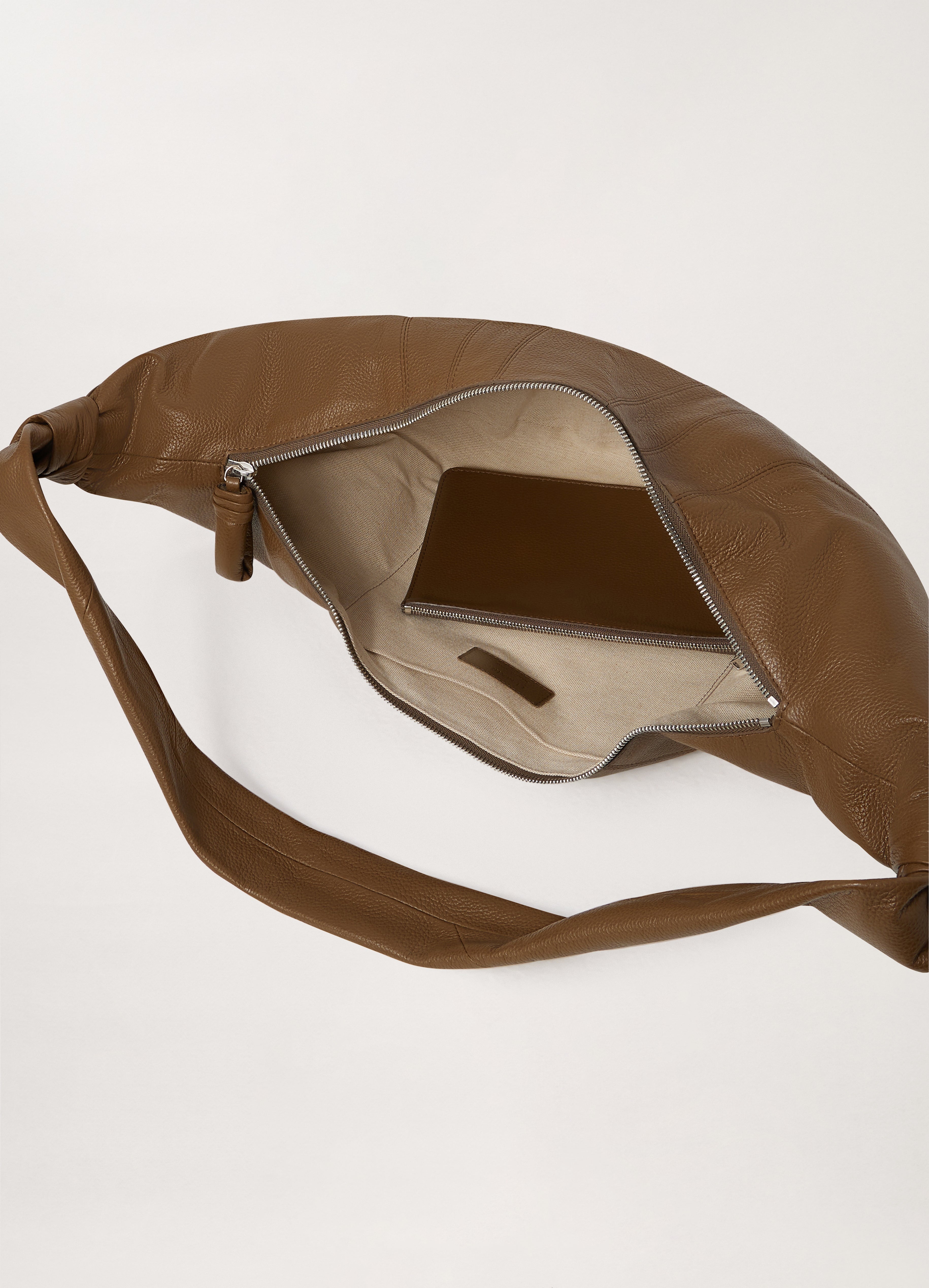 LARGE CROISSANT BAG - 6