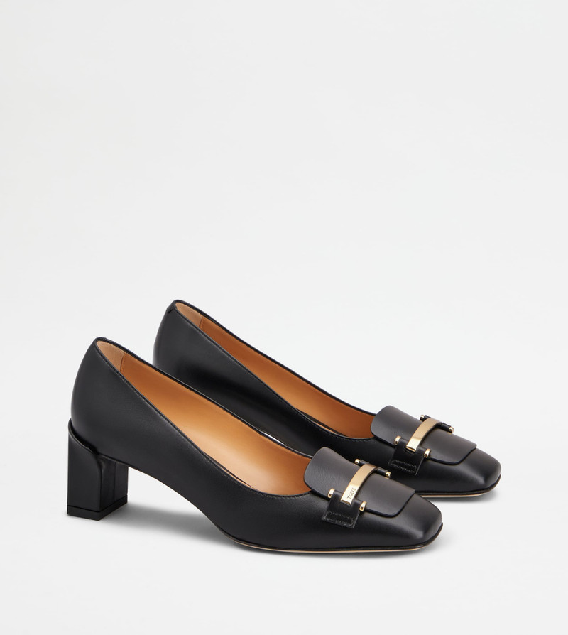 PUMPS IN LEATHER - BLACK 3